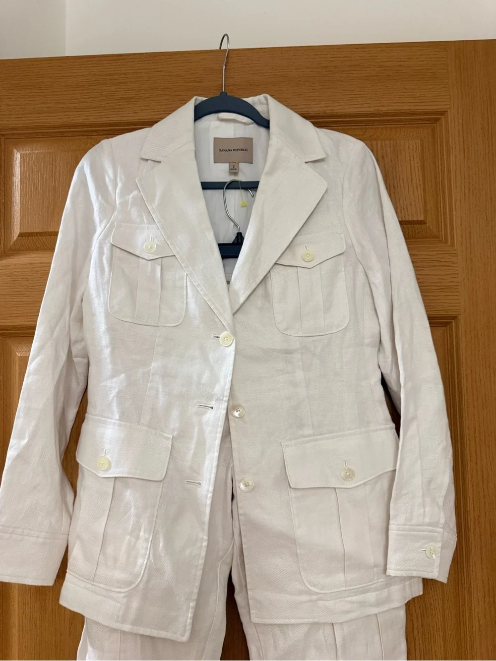 Banana Republic Women's White Linen Suit Jacket and Trousers